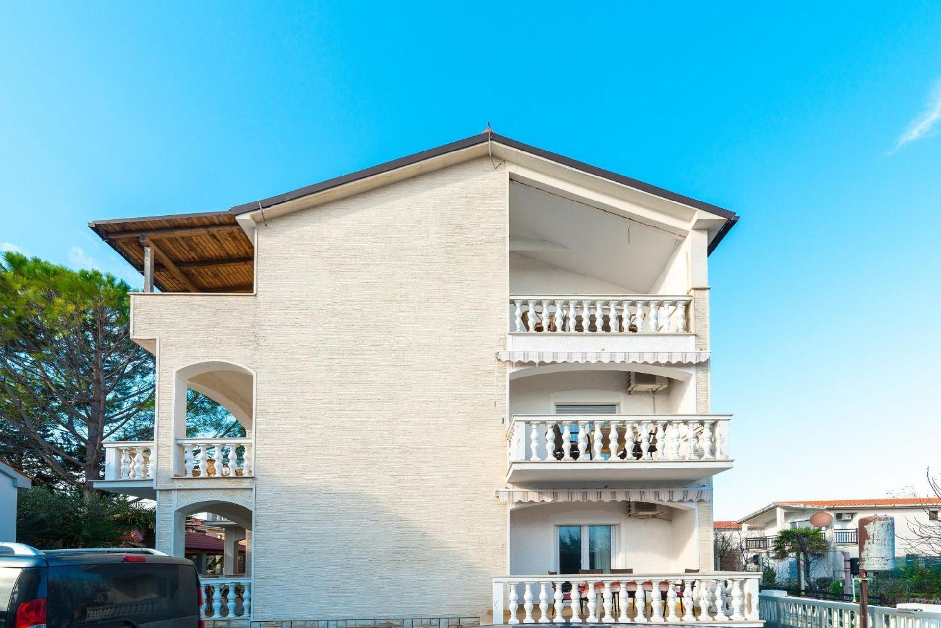 Apartments Ivica - With Parking Nin Zewnętrze zdjęcie